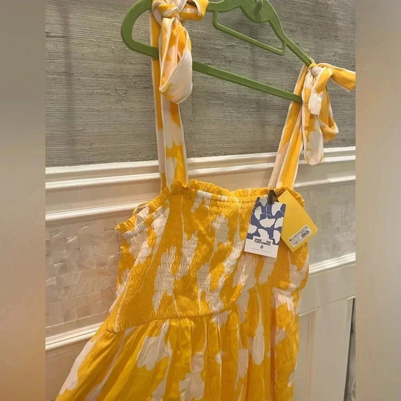 NWT new DVF target yellow dress smocked tie strap ginkgo long dress large new - Picture 8 of 17